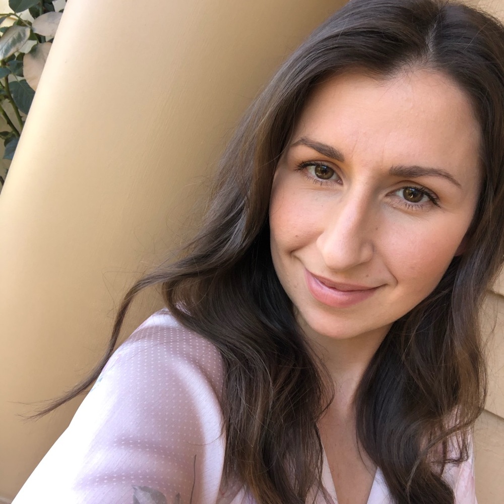 Meet your Posher, Yuliya
